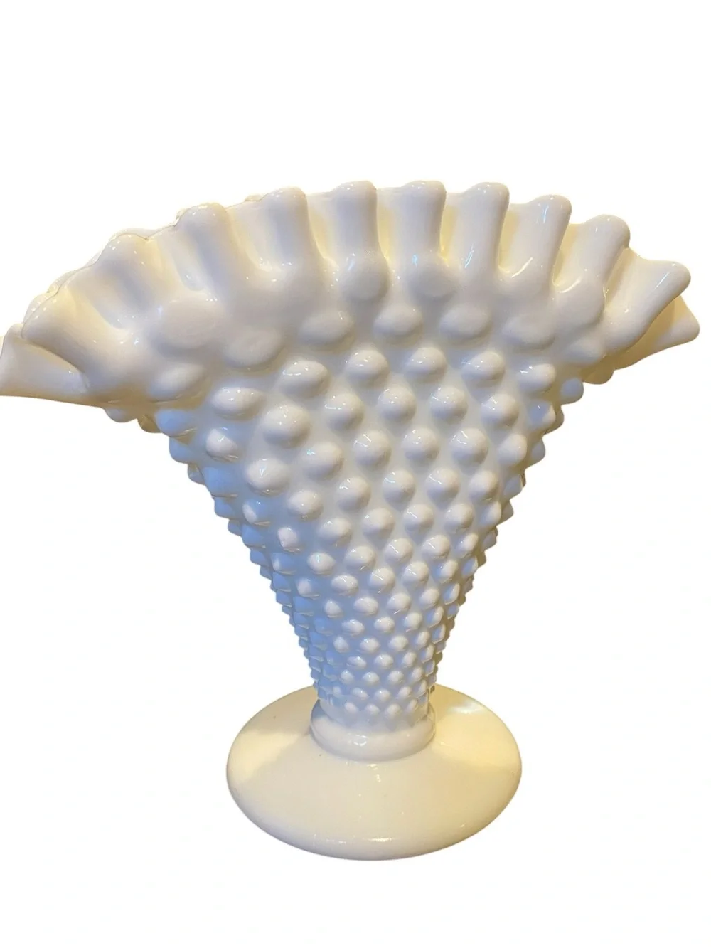 FENTON MILK GLASS FAN VASE